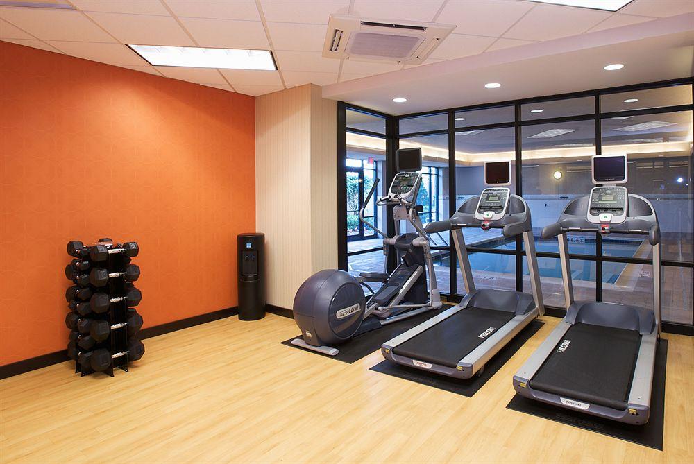 Courtyard Louisville Airport מראה חיצוני תמונה